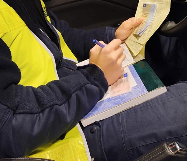 Zakaz sądowy to nie przeszkoda? 26-latka przekona się w sądzie-31402