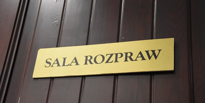 Proces w sprawie filmu z nagą pensjonariuszką DPS w Pułtusku