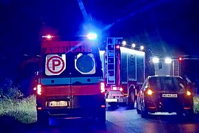 Kolizja na skrzyżowaniu w kierunku Lipnik. Droga zamknięta, służby w akcji-31565
