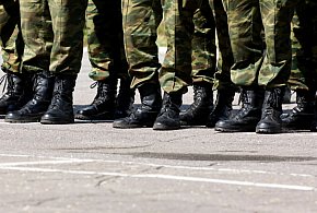 Wezwania trafią do tysięcy Polaków. Kto musi szykować się na komisję?-31743