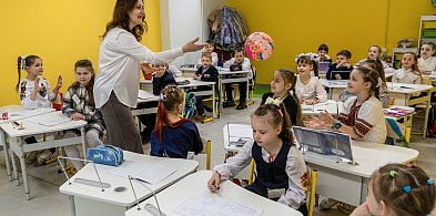 Tyle wyniesie wynagrodzenie zasadnicze nauczycieli w nowym roku szkolnym -31742