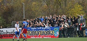 Kibicowski transparent zatrzymał mecz w Pułtusku