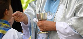 Pedofilia w Kościele. Jest decyzja biskupów