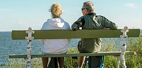 Mieszkańcy sami pomalowali ławki. Urząd reaguje