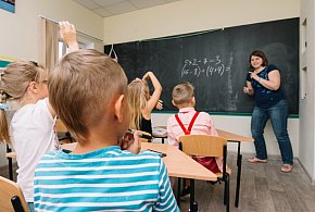 Nowy przedmiot szkolny dzieli Polaków. Kluczowa data właśnie nadeszła-32460