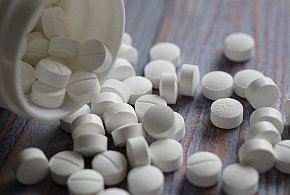 Popularny lek znika z aptek. GIF ostrzega: natychmiast oddaj go do apteki-33033