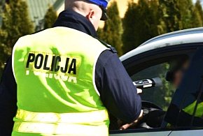 Dwa razy 103 km/h w zabudowanym. Kierowcy z Pułtuska stracili prawa jazdy-33482