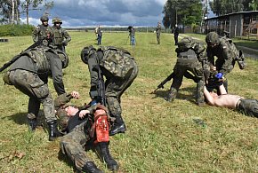 Setki tysięcy Polaków pójdą na szkolenie. Wojsko otwiera drzwi dla cywilów-33528