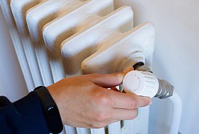 Kaloryfer zakręcony? I tak zapłacisz. Nowe prawo uderzy w lokatorów-33774