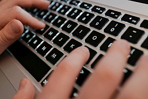 Nie będzie zmiłuj. Teraz te umowy mają być jawne!-33812