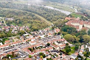 Pułtusk stolicą Polonii! Liderzy z całego świata przyjeżdżają nad Narew!-33972