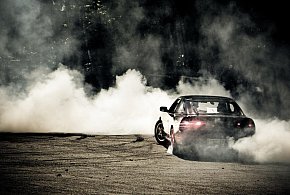 Drift, wyścigi i brawura? Samorządy dostaną nowe uprawnienia-34735