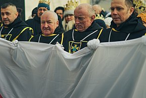 Zimno było tylko w prognozach. Pułtusk znów pokazał tradycję-34993