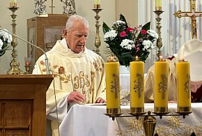 Odbudował świątynię, wychował pokolenia. Pułtusk dziękuje za 70 lat służby