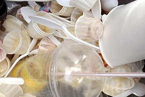 Wzrasta ilość odpadów komunalnych wytwarzanych przez przeciętnego Polaka