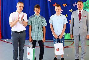 Zakończenie roku szkolnego w pllacówkach oświatowych Powiatu Pułtuskiego