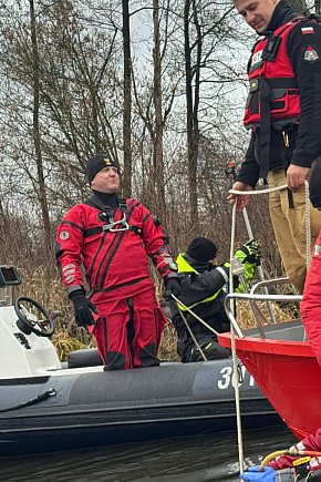 Unikalna galeria zdjęć z akcji nurków w Pułtusku-1960