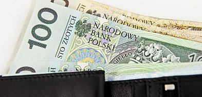 Pracownicy pułtuskiego starostwa i gmin dostaną podwyżki!-33165
