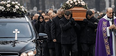 W mijającym tygodniu pożegnaliśmy 12. mieszkańców powiatu pułtuskiego-35353