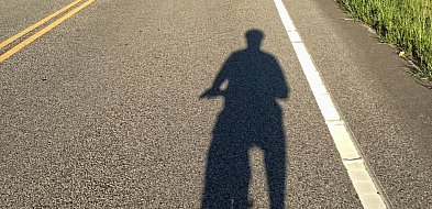 Policja: dwóch kolarzy zmarło w trakcie wyścigu
