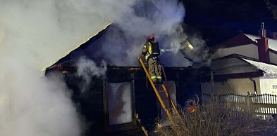 Wybuch i pożar w domu