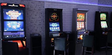 W ubiegłym roku KAS zlikwidowała na Mazowszu 150 nielegalnych salonów gier