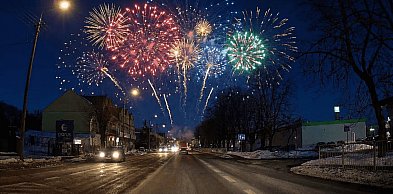 Strzelanie tylko dla profesjonalistów? Rewolucja w pirotechnice