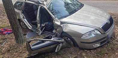 Kierowca uciekł z miejsca wypadku. Zostawił ranną