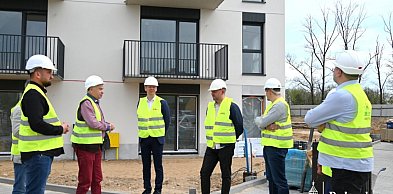 Postęp prac przy budowie budynku wielorodzinnego