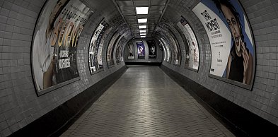 Awaria systemu sterowania w metrze, zamknięto trzy stacje