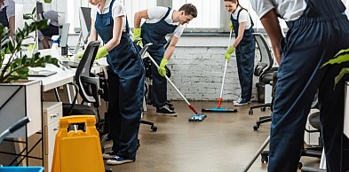 Stała firma sprzątająca czy jednorazowe zlecenia - co się lepiej sprawdza