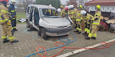 Strażacy OSP po trudnym egzaminie! Zobacz, kto zdobył kwalifikacje do akcji-34305
