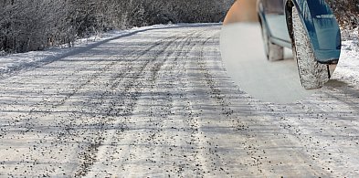 Gołoledź paraliżuje zachód Polski. Oblodzenia też w Pułtusku