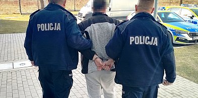 Zatrzymanie w centrum Pułtuska. Policjanci od razu go rozpoznali