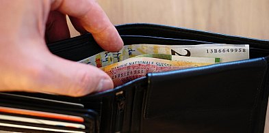 Pułtusk daleko w tyle! Dane o zarobkach zaskakują