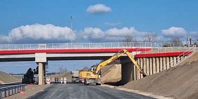 Nowe ronda i wiadukty otwarte