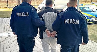 Zatrzymanie w centrum Pułtuska. Policjanci od razu go rozpoznali