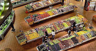 Czy w niedzielę sklepy będą otwarte?