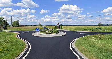 Rondo, chodniki i nowe jezdnie! Powiat stawia na bezpieczeństwo