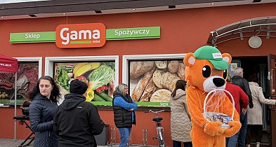 Nowy sklep Społem otwarty w Psarach. Było poświęcenie i grill