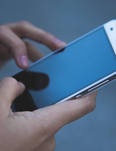 ZUS uruchomił nową aplikację mobilną dla przedsiębiorców