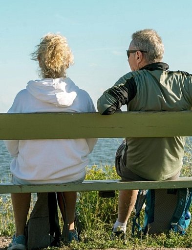 Mieszkańcy sami pomalowali ławki. Urząd w Pułtusku reaguje