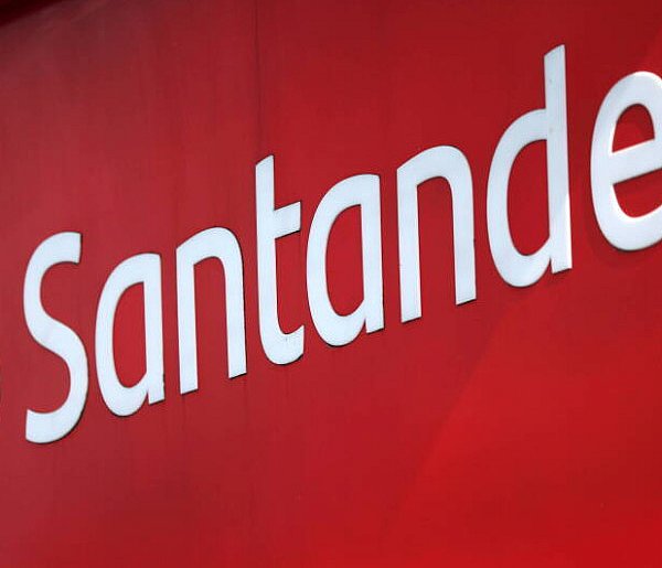 Bank Santander: skradzione środki z kont klientów będą zwrócone-33177