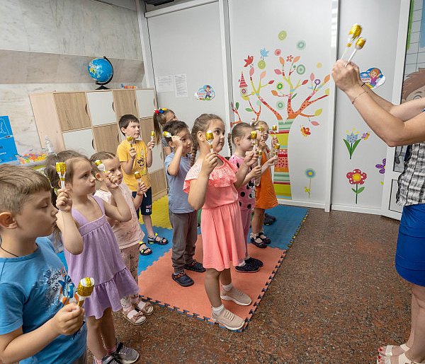 Praca w przedszkolu tylko z kwalifikacjami. MEN się wycofało!-33213