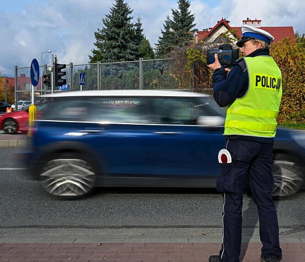 Policja: Dzień Wszystkich Świętych na drogach był stosunkowo spokojny-33385