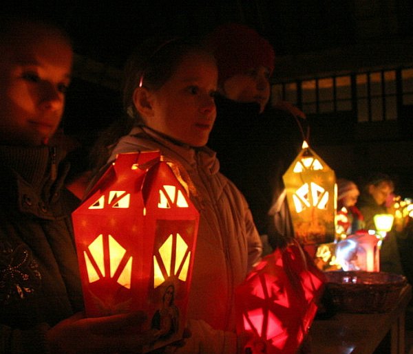 W niedzielę w Kościele katolickim rozpoczyna się adwent-34037