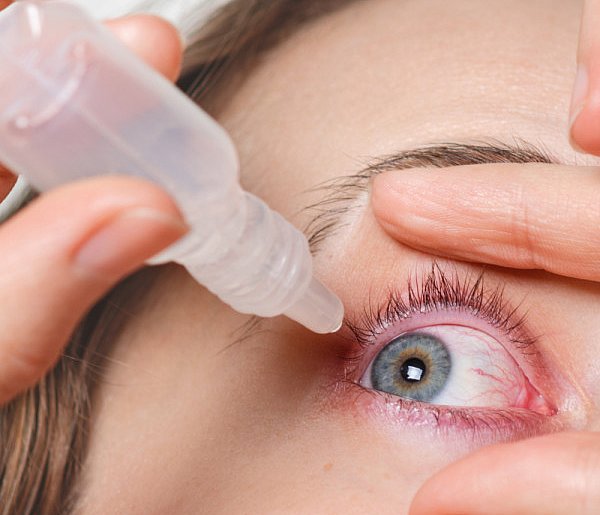 Nie używaj tych kropli do oczu! GIF właśnie je wycofał z aptek-34115