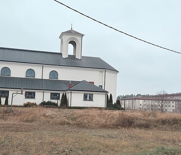 Rewolucja na Popławach! Zobacz, jak zmieni się teren przy dzwonnicy-34146