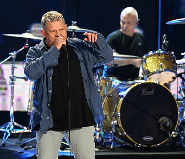 Kult odwołał koncerty z udziałem Kazika do kwietnia 2026-34316