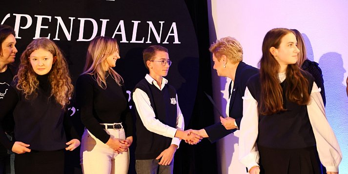 Łzy wzruszenia i owacje! Tak wyglądała Gala Stypendialna 2025 w Pułtusku!
